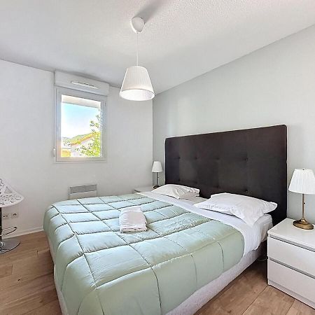 Sejour Cosy - Lit 180X200 - Wifi - Parking Lägenhet Clermont-Ferrand Exteriör bild